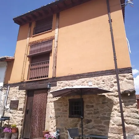 Casa Quimeradearavalle Dos Holiday home *
